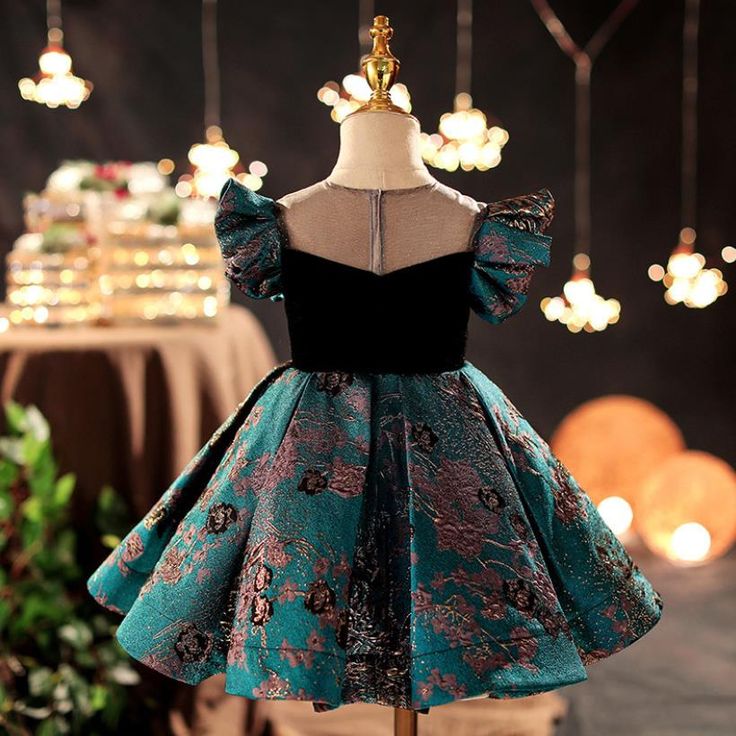 Dress 35
